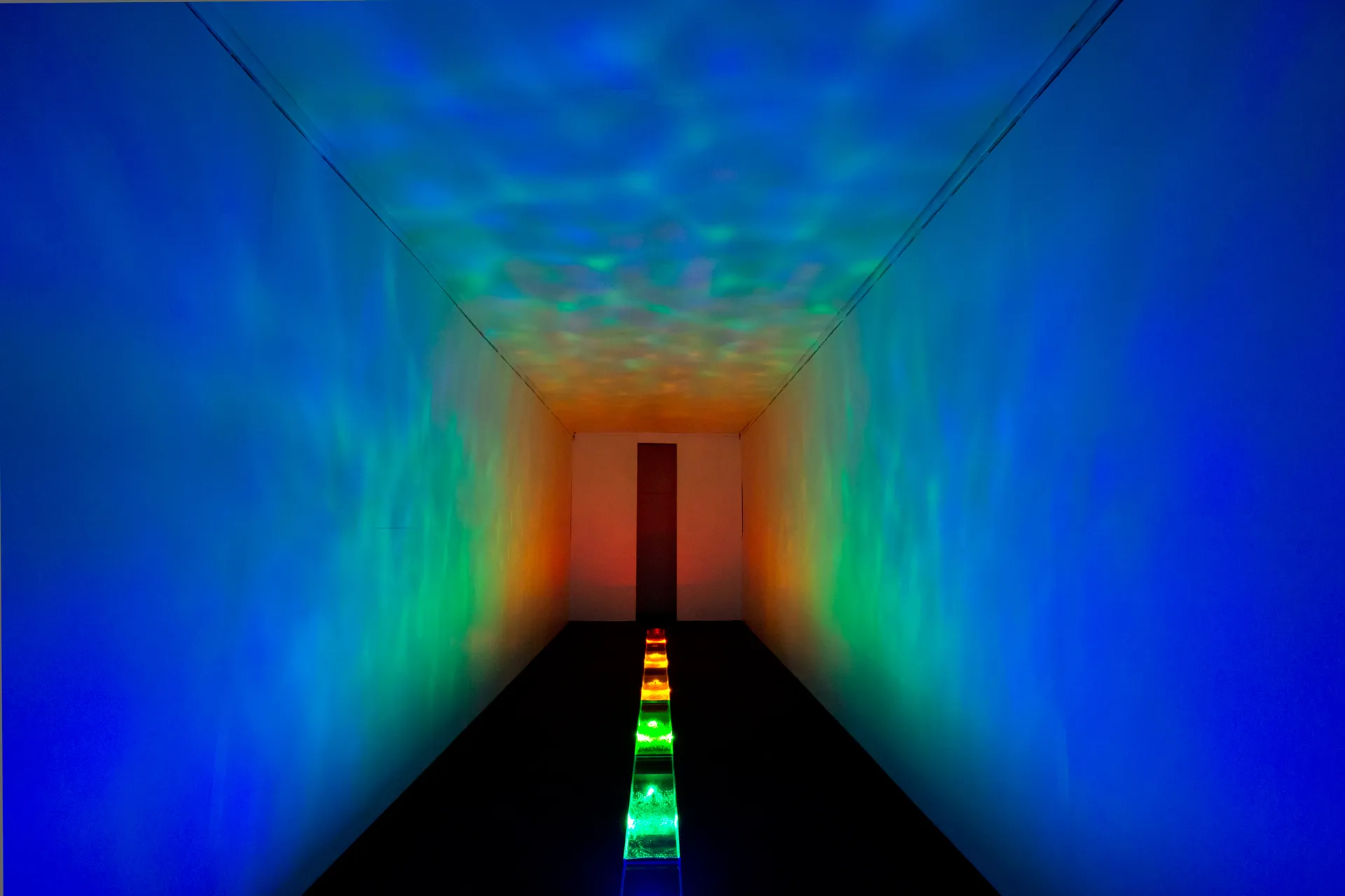 ゼロバイゼロ プロフィール